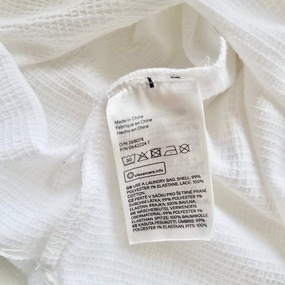 H&M Divided Off The Shoulder Crochet Detail Front Blouse in White Size XS - Picture 11 of 11
